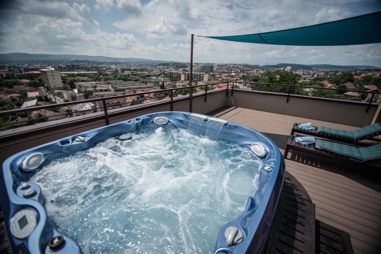 The Aviator Apartment - Jacuzzi & Panoramic View Kolozsvár Kültér fotó